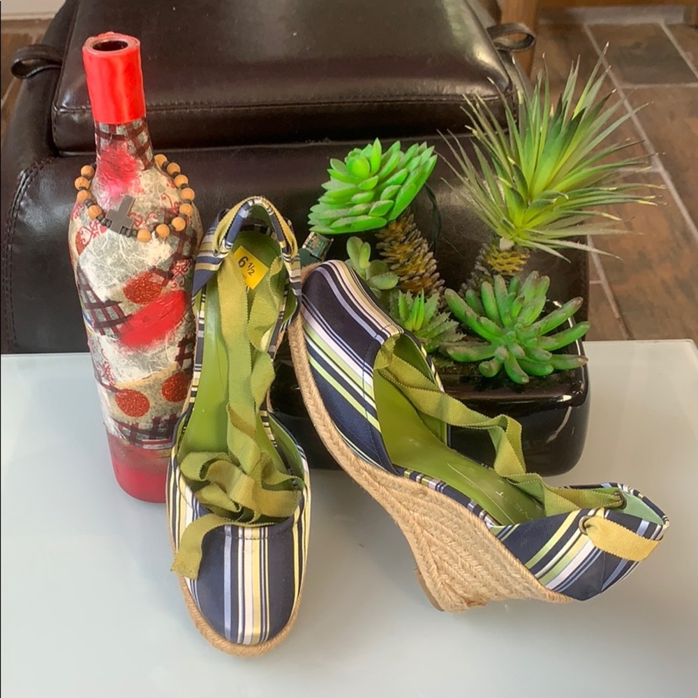 Wedge stripe espadrille Nine West Shoes